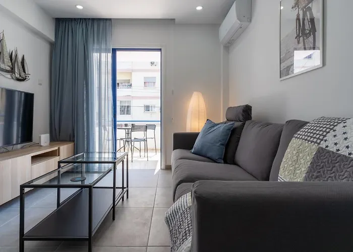Odyssey - Captivating 2-Bedroom Retreat In Larnaca